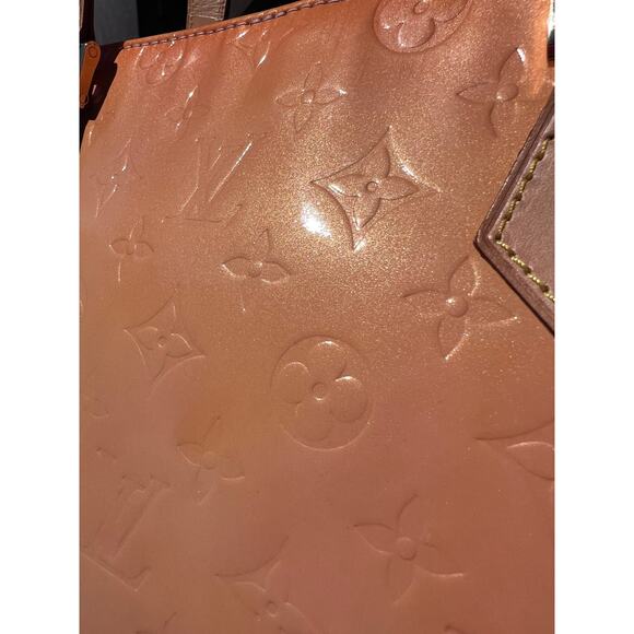 Louis Vuitton Houston Vernis Yellow Sunset Metallic Tote Handbag FREE Labubu - Picture 4 of 14